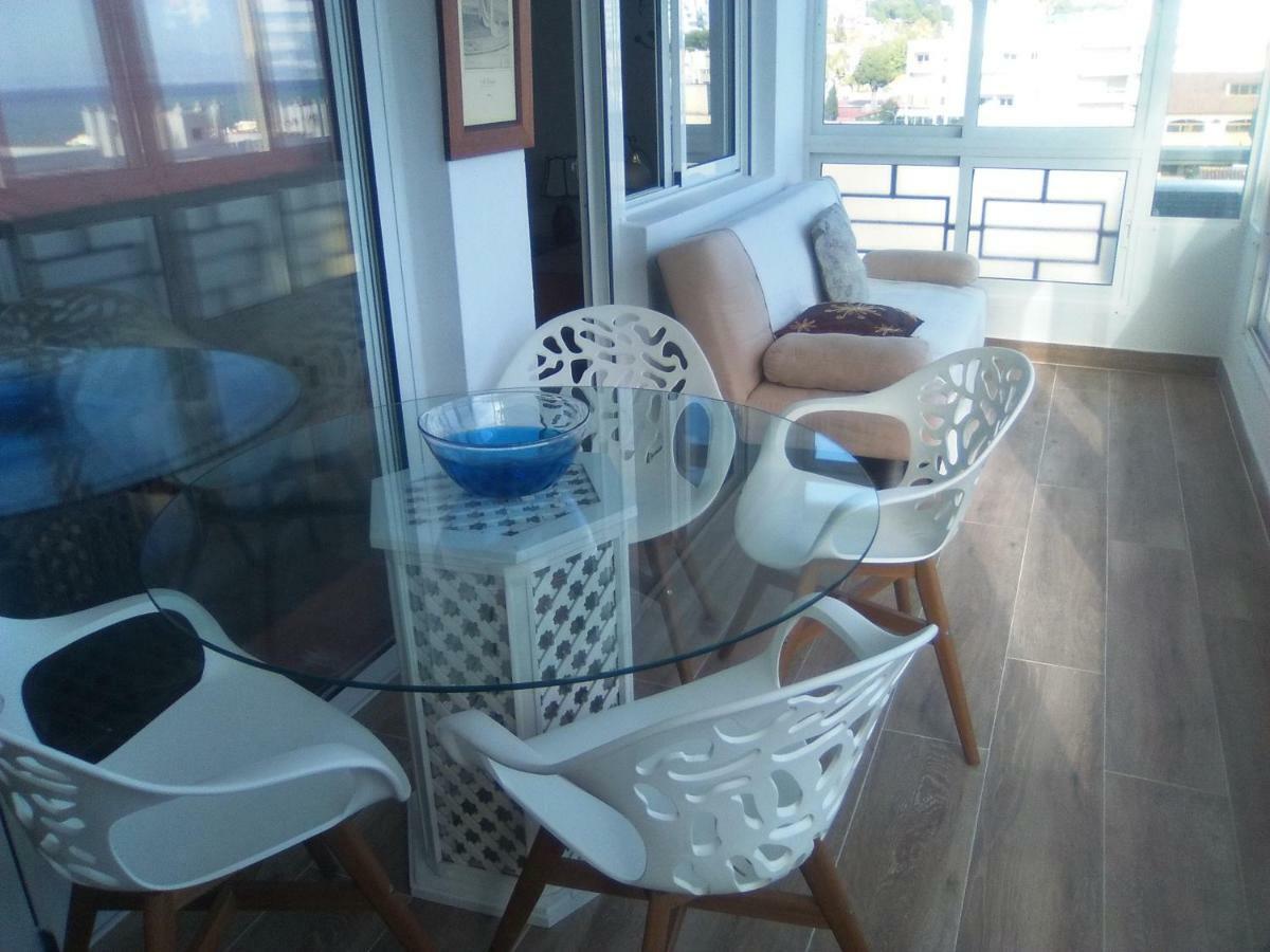 Апартаменты Apartamento Carihuela Playa Торремолинос Экстерьер фото