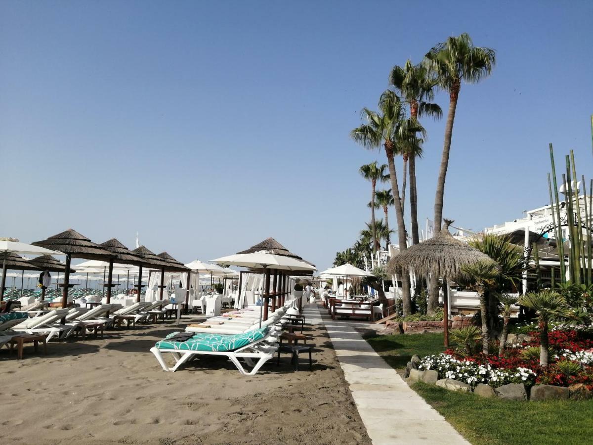 Апартаменты Apartamento Carihuela Playa Торремолинос Экстерьер фото